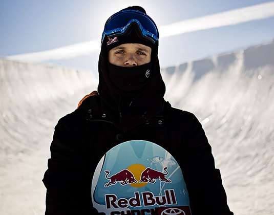 Sochi Olympics: On Shaun White, Danny Davis and the Snowboarding Bro Code